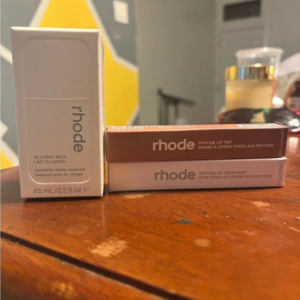 Rhode Lip & Face Bundle - Picture 3 of 3